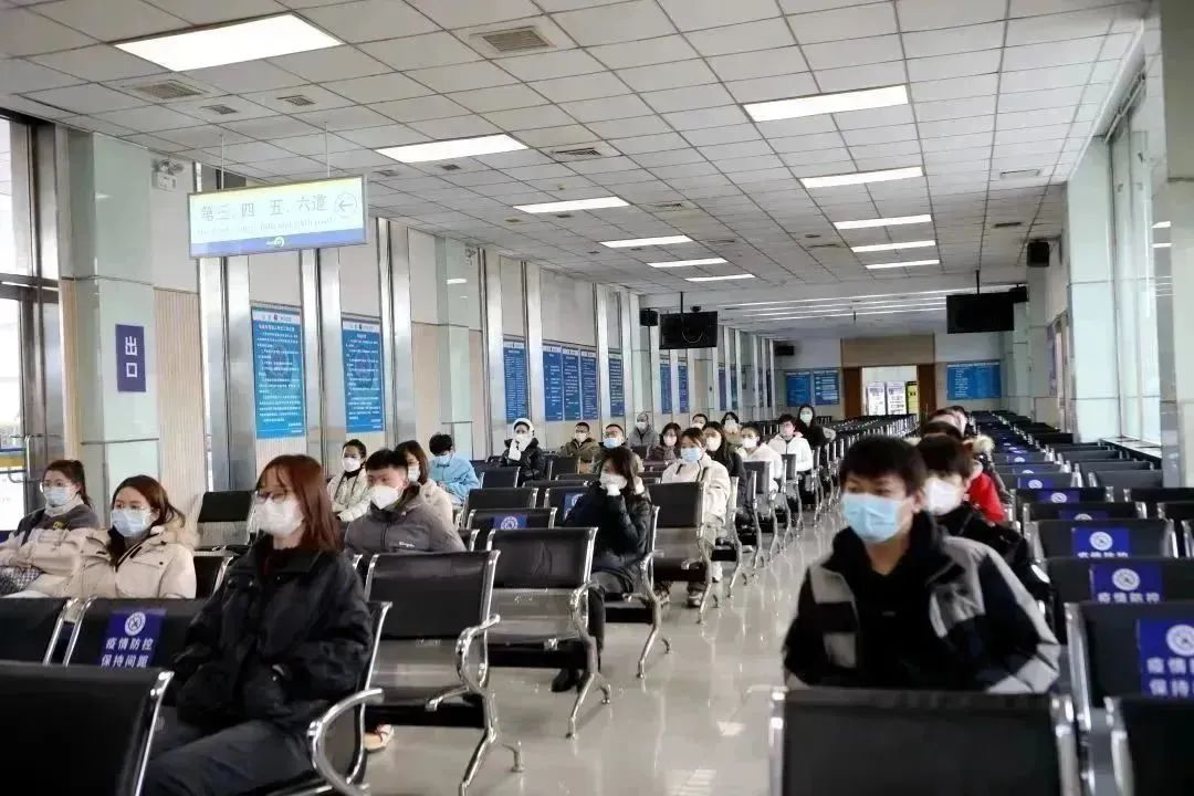 「東方時尚駕校」