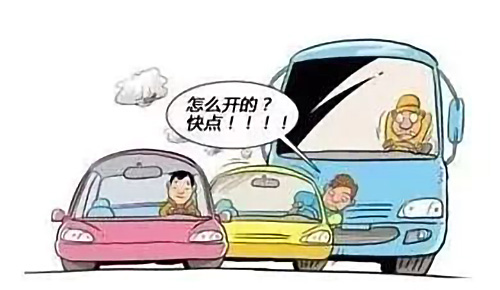 東方時(shí)尚駕校教你開(kāi)車時(shí)踩剎車的正確姿勢(shì)和方法
